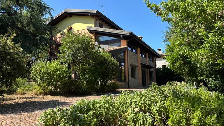 Villa unifamiliare in ottimo stato a Castelvetro